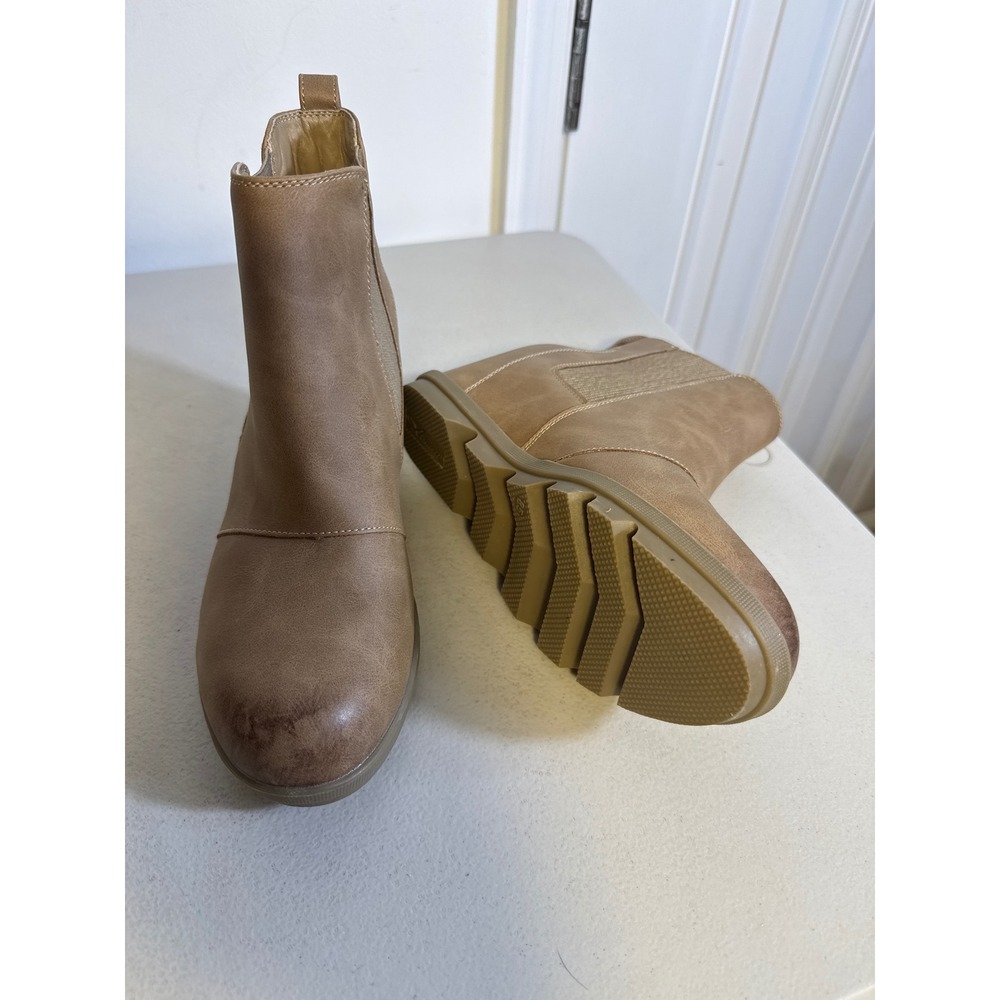 Athlefit Womens Tan Wedge Ankle Boots Chelsea Lug Sole Booties Size 8.5